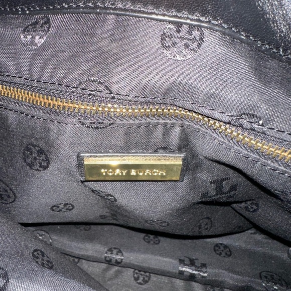 ON SALE ✨Tory Burch Marion tote ✨ - Picture 9 of 16